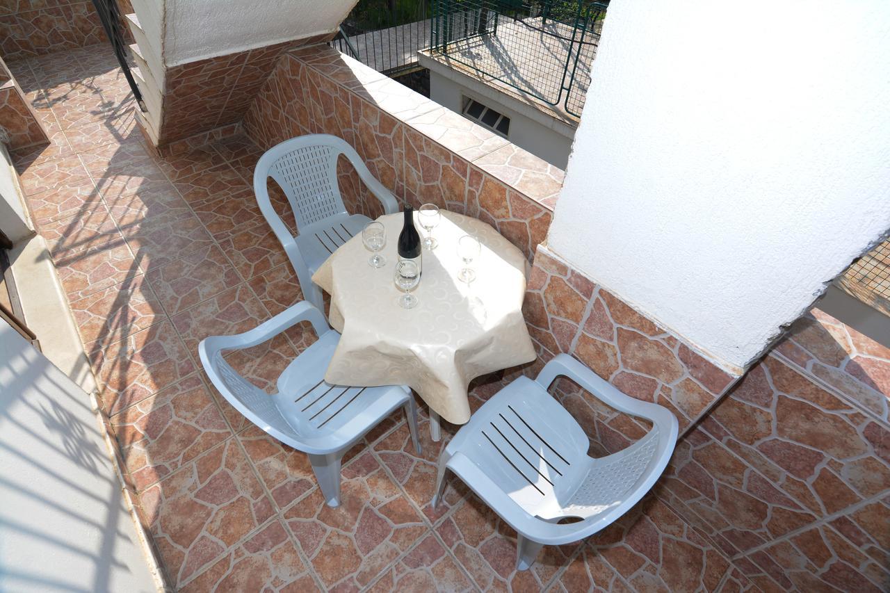 Apartments Jovana Petrovac Ruang foto